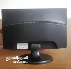  2 شاشه كمبيوتر LG تصلح لكاميرات المراقبه