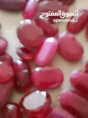  17 حجر من النوادر فخم أخضر كريم خام طبيعي