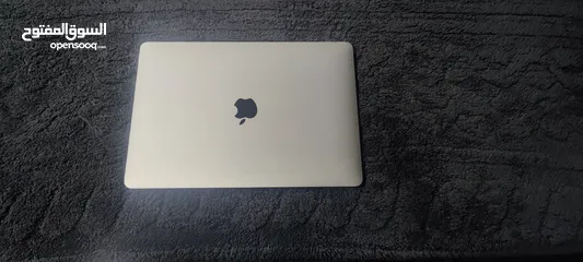  5 MacBook Air 13, m1 8GB/256GB late 2020