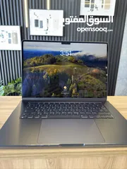  5 MacBook Air 15” M3  2023 RAM 8GB  SSD 256GB