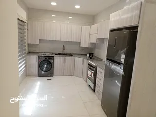  3 شقق مفروشه فاخرة للايجار