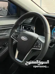  13 JAC   J7موديل 2023المسافة المقطوعة 14000 كيلومترفتحةجلد كشافات ضباب غمازات جانبيةبحالة ممتازة