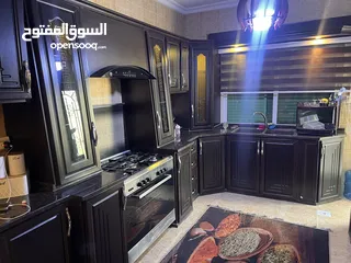  10 شقه للبيع الجبيهه شبه ارضي  حي ام زويتينه تشطيب سوبر ديلوكس البيع بداعي السفر