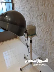  3 كرسي مغسلة وجهاز بخار للبيع