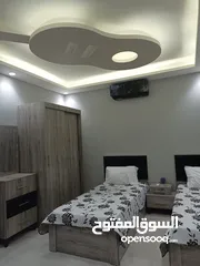  14 شاليه فاخر استثماري حديث للبيع طريق البحر الميت (الروضة)باطلالة خلابة على جبال فلسطين والبحر الميت