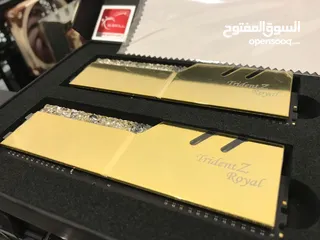  1 G.Skill Trident Z Royal Gold 2x8 16GB