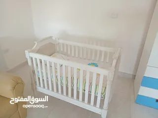  4 سرير لطفل مع الفرشه