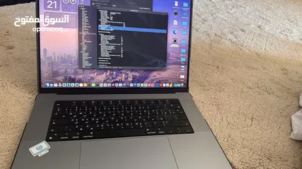  2 MacBook Pro 16” M1 pro 2021 Model 1TB