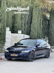  1 BMW 530e M Package 2021