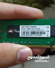  1 RAM 8 GB DDR3