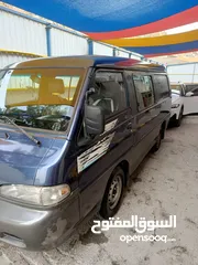  6 باص هيونداي H-100 مستعمل موديل 2001 ماتور 27 للبيع