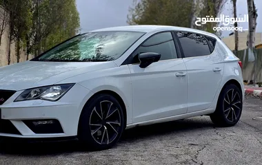  4 سيات ليون اكسيلانس فل مسكر دون فتحه