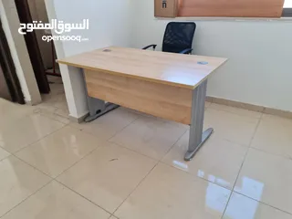  1 مكتب للبيع