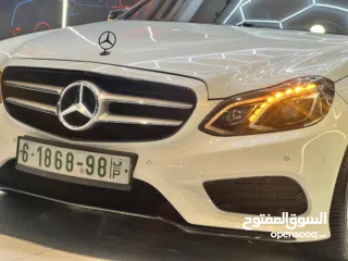 6 Mercedes E200