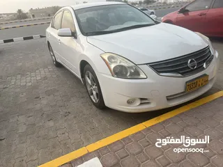  4 Nissan Altima 2010 for sale only 950 riyal