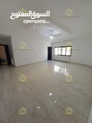  1 شقة فارغة للايجار في خلدا 200 متر