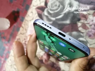  8 ريلمي GT NEO5 SE 5G 1TB