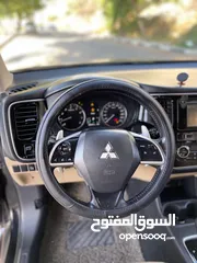  7 ميتسوبيشي اوتلاندر 2015 يد أولى بحالة ممتازة وفحص نخب وخالي من العيوب