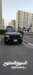  1 jeep 2012V8