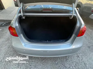  8 هونداي افانتي 2007 فل كامل مع فتحة بحالة الوكالة للبيع