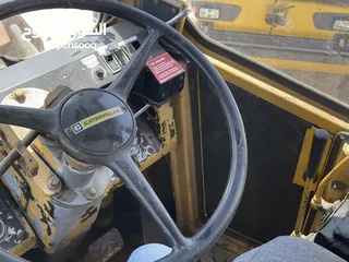  5 CATERPILLAR 910