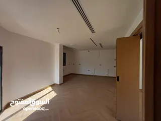  3 شقة فاخرة لم تسكن بعد