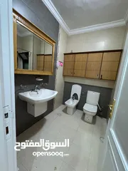  13 فيلا متلاصقه للبيع في الكرسي / خلف اكاديمية المجد الوطنية .
