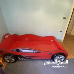  1 سرير أطفال سياره للبيع