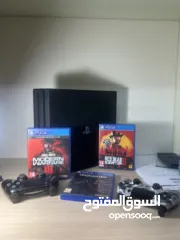  1 سنة الشراء 2019 Ps4 pro for sale استخدام سنتين فقط