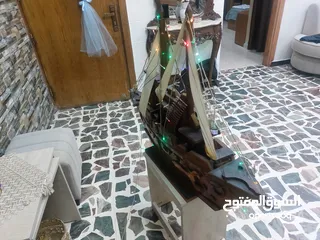  2 مجسم سفينه خشب   مميزه          للبيع
