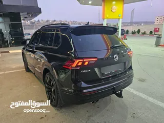  4 Tiguan R Line