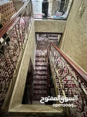  9 في أرقى مناطق عبدون شقة (دوبلكس) 302م مع ترس 18م بتشطيبات راقية/ ref 6023