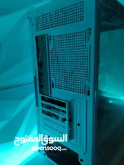  6 كمبيوتر العاب Gaming Pc بحاله الوكاله استعمال خفيف المواصفات بالوصف :) لون أبيض كيس حوض سمك