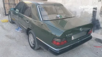  2 مرسيدس E200 موديل 1985 محدثه 95