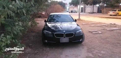  3 BMW F10 535i 2012