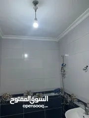  6 شقة مميزة جدا للبيع بالقرب من مستشفى الأمير حمزة (بسعر مغري)