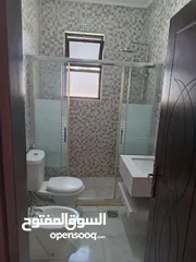  12 شقة للبيع من المالك مباشرة في خلدا خلف سجاد صيدا طابق ثاني شرقية 3 نوم مساحة 133م