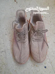  4 بوض نضيف نوعية ممتازه مريح جدآ نمره r3