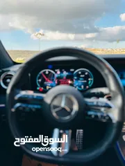  17 Mercedes Benz e220  4matic 2020-2021