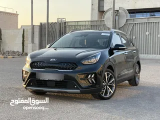  1 كيا نيرو 2020 EX Touring فل اضافات داخليه لون كمل مميزة  وارد كوري