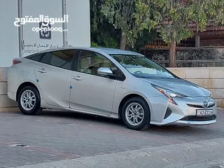  14 تويوتا بريوس 2018 سلفر// مميزة جدآ