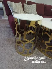  3 طاولات معدن شبه جديد استعمال بسيط للليع بسعر مغري