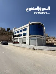  12 مشغل مشاغل / مكاتب فخمه للايجار مساحه 170متر  قرب دوار الدبابه صناعي تجاري