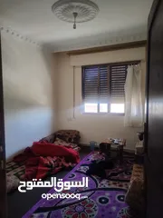  24 شقة مميزة للبيع بسعر مميز وبموقع حيوي وقريب من جميع الخدمات