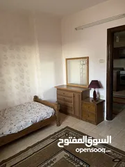  8 شقة سكن طالبات للإيجار ( اربد - شارع الجامعة)