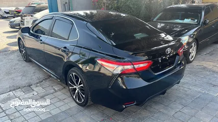  3 Camry SE Black 2018 amercian specs clean and ready to drive