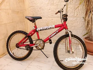  2 دراجة هوائية امريكي جنط 20 بحالة ممتازة