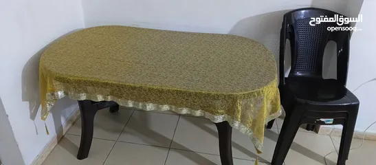  4 متفرقات للبيع بداعي السفر