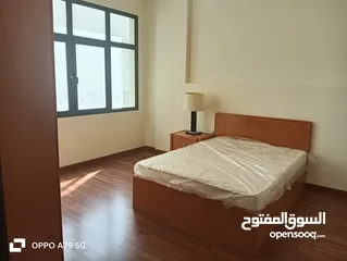  6 Room for rent