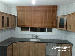  1 شقة للايجار السنوي